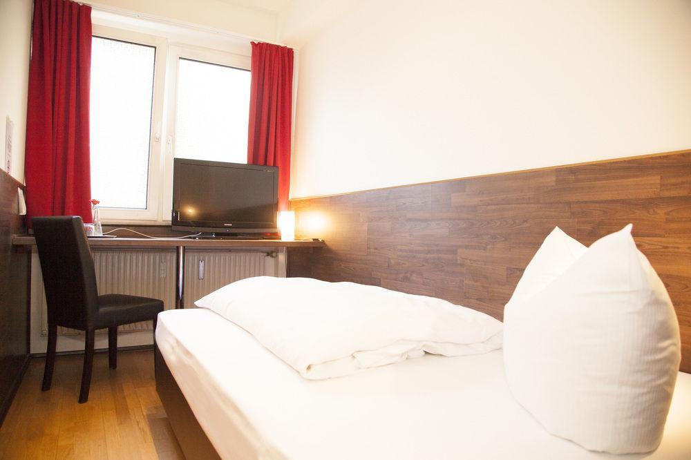 A&O Koeln Hauptbahnhof Hotel Luaran gambar