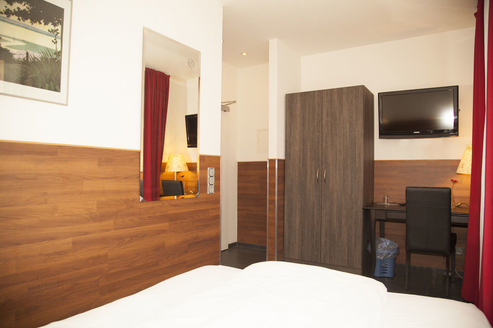 A&O Koeln Hauptbahnhof Hotel Luaran gambar